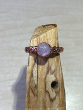 Load image into Gallery viewer, ABRACADABRA twisted round Moonstone Ring sz 5.25