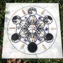 Load image into Gallery viewer, La Luna Marble Crystal Grid