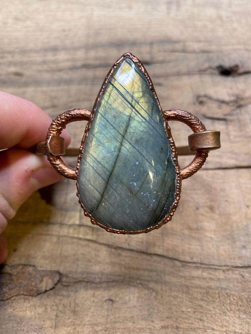 ABRACADABRA Labradorite Bangle