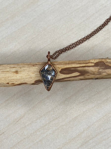 ABRACADABRA Simplicity Tourmilated Quartz Necklace